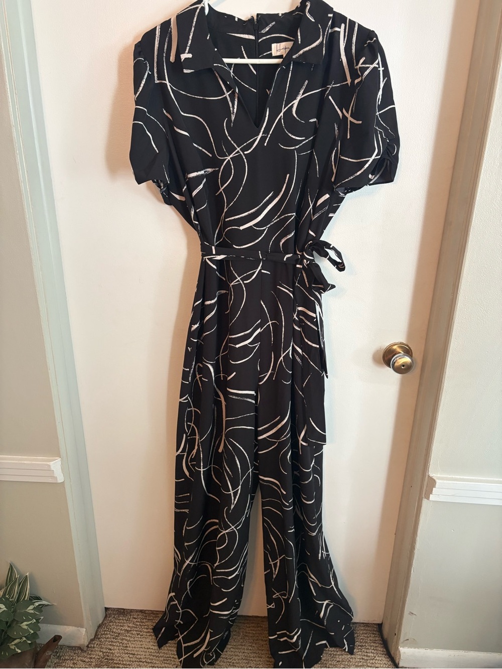 Black & White Abstract Wrap Midi Dress